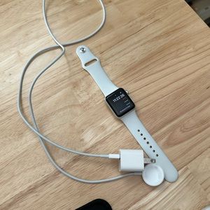 Apple Watch 38mm Series 3